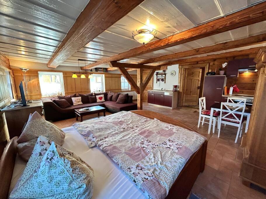 Rustikales Studio-Apartment Blockstube Im Haus Selma Großschönau Eksteriør bilde